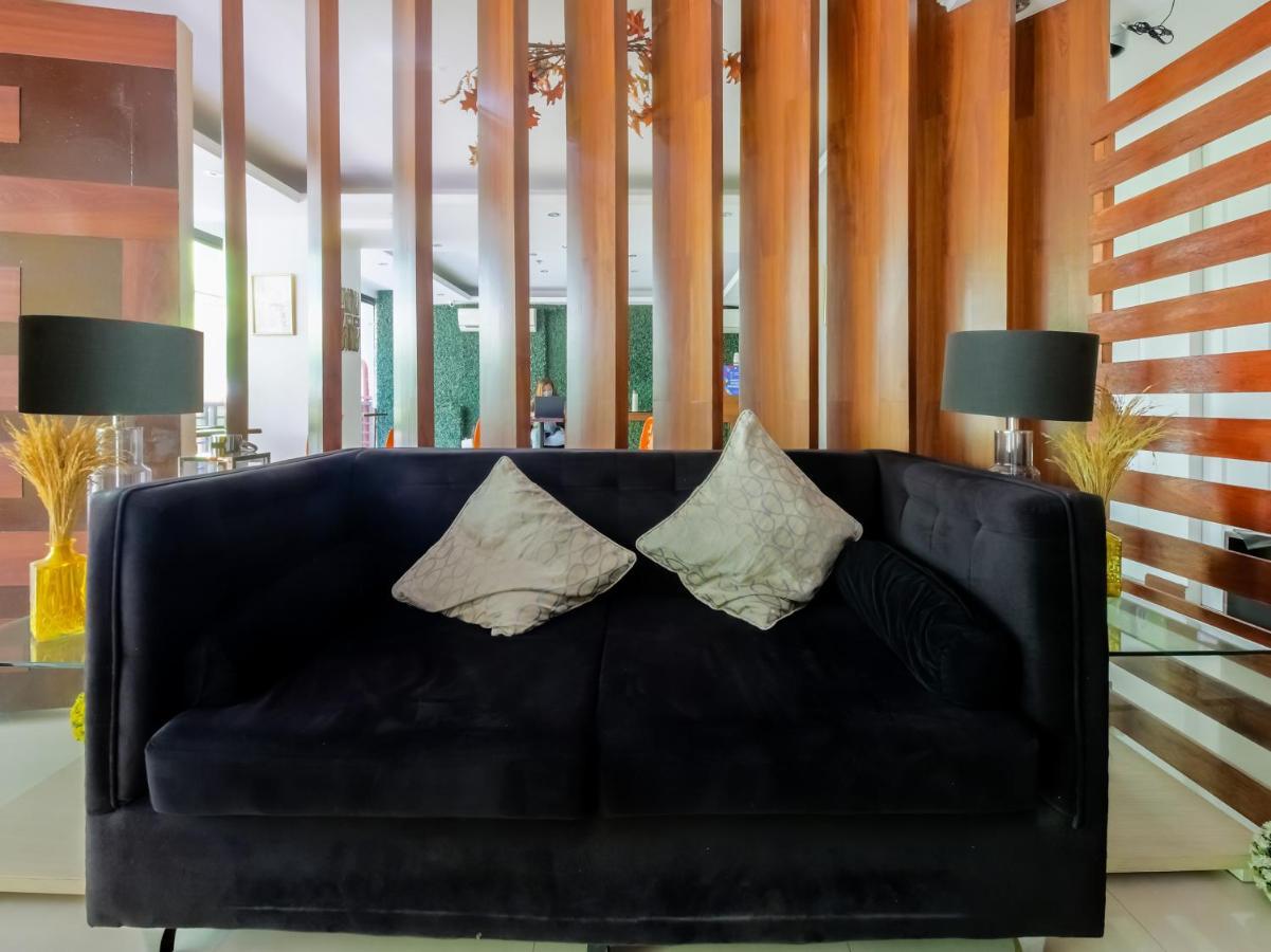 Capital O 860 Nest Nano Suites Makati Makati City Zewnętrze zdjęcie